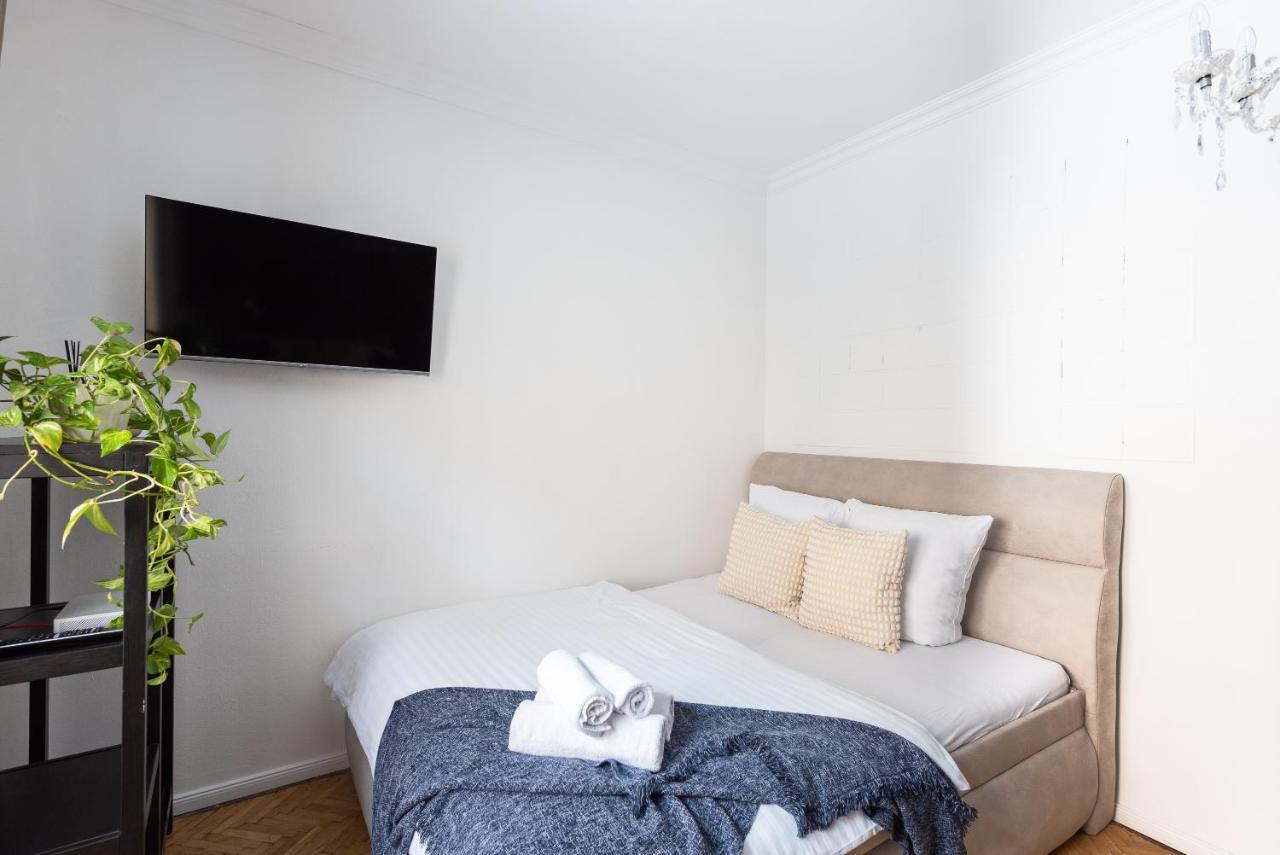 Crystal Apartment Прага Екстер'єр фото