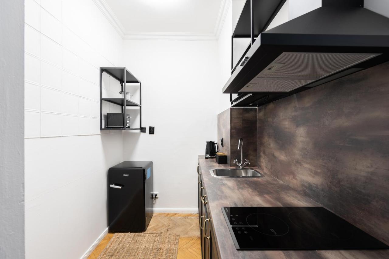 Crystal Apartment Прага Екстер'єр фото
