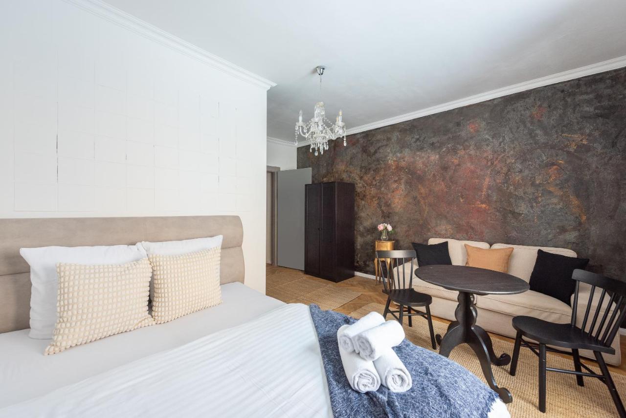 Crystal Apartment Прага Екстер'єр фото